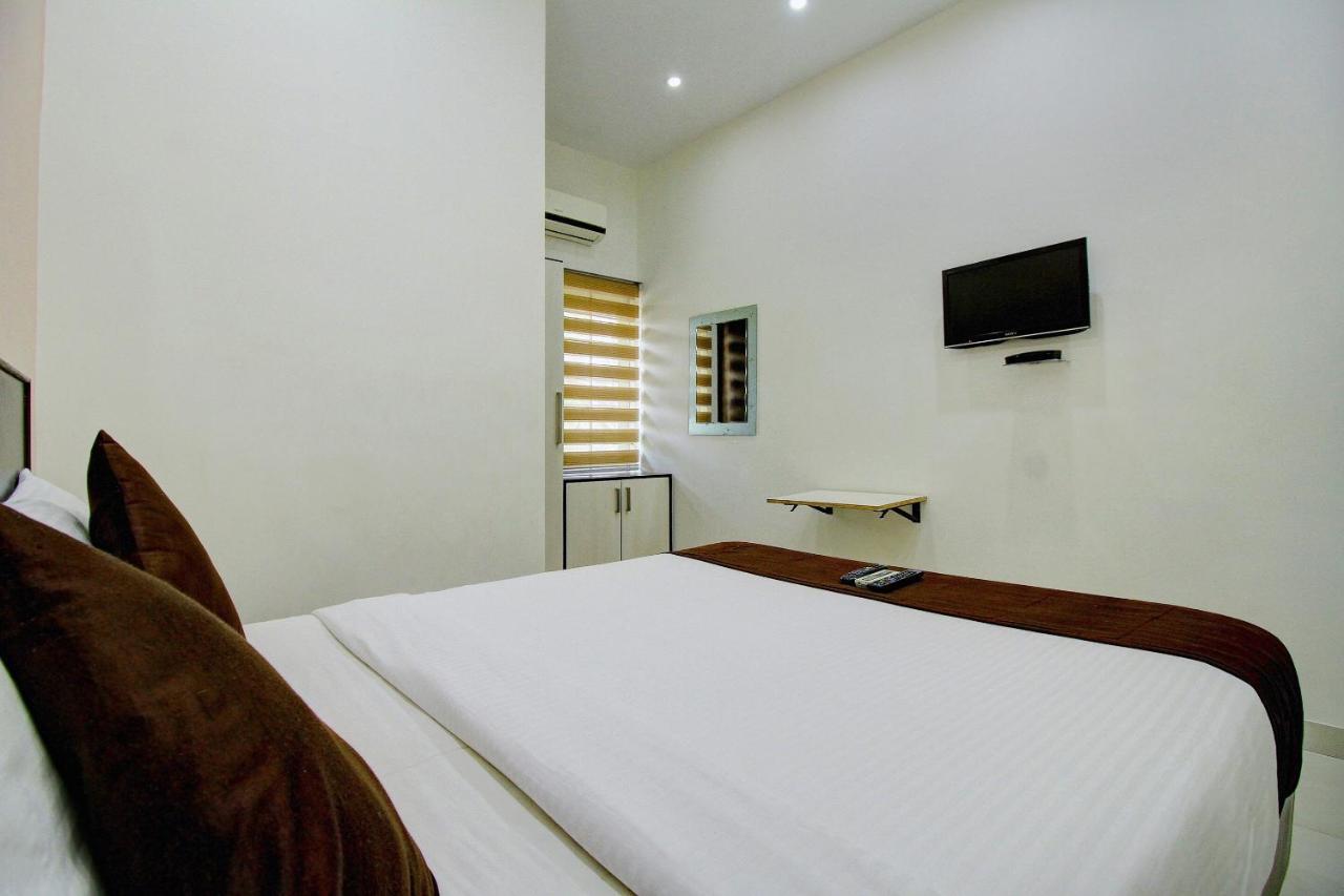 Rd Towers Hotel Chennai Exterior foto